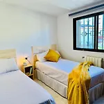 La Vila *